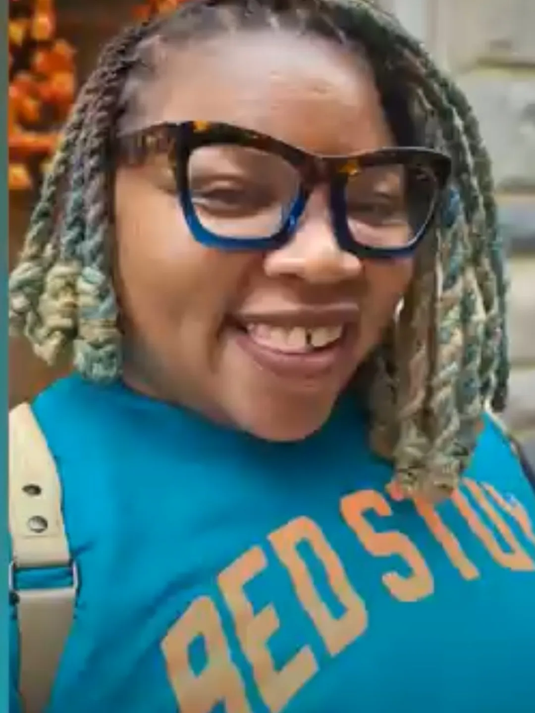Locs with blonde tips